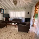 Villa Ligia En Santa Elena!